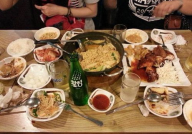 夜宵吃不完娱乐圈吃瓜,吃瓜群众狂欢时刻